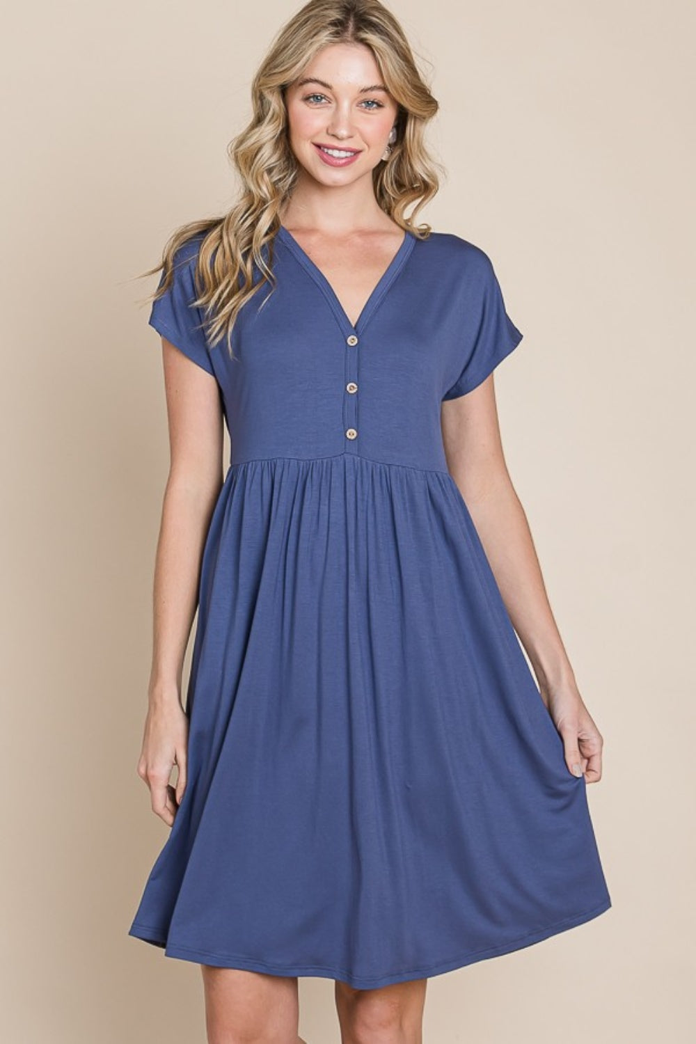 BOMBOM V-Neck Short Sleeve Dress.