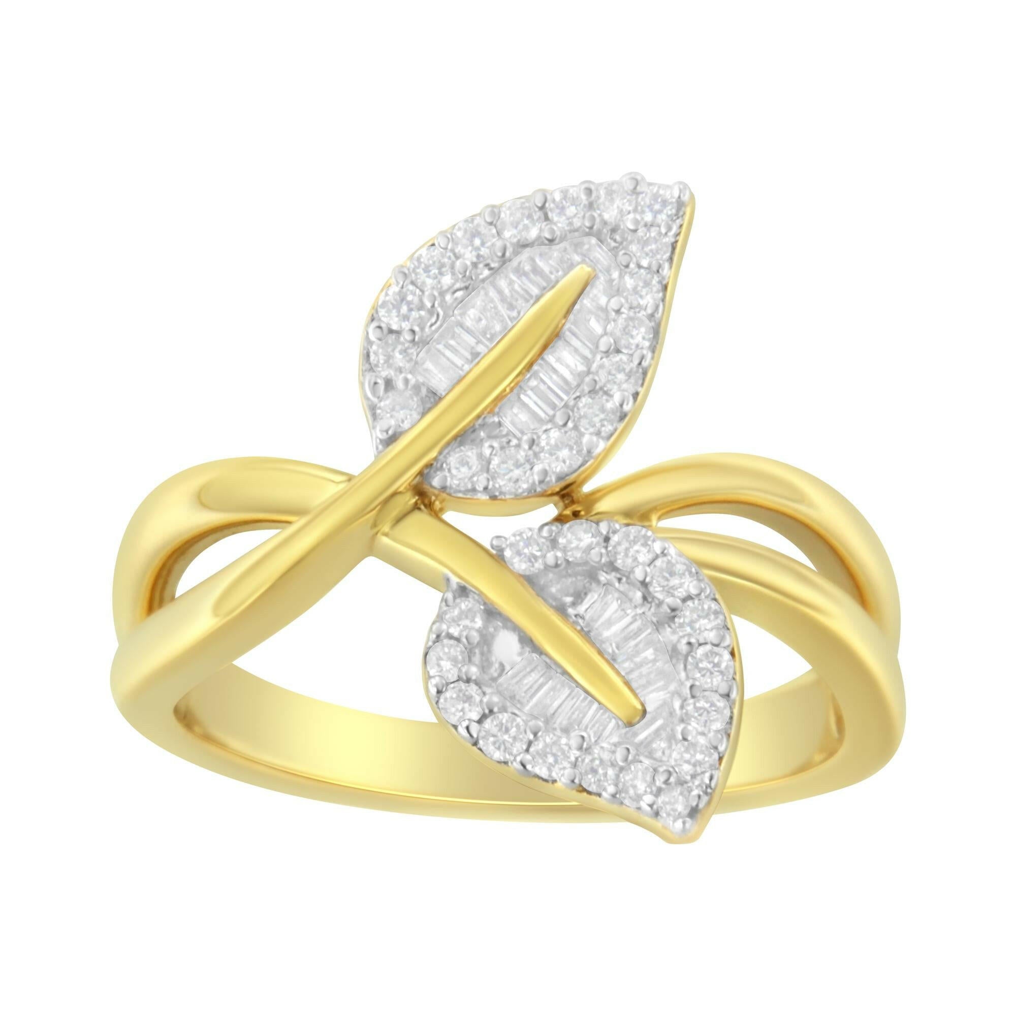 10K Yellow Gold 3/8 Cttw Round and Baguette-Cut Diamond Leaf Cocktail Ring (I-J Color, I1-I2 Clarity)