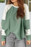 Color Block Round Neck Raglan Sleeve Top.