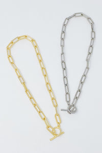 Toggle Chain Link Necklace.