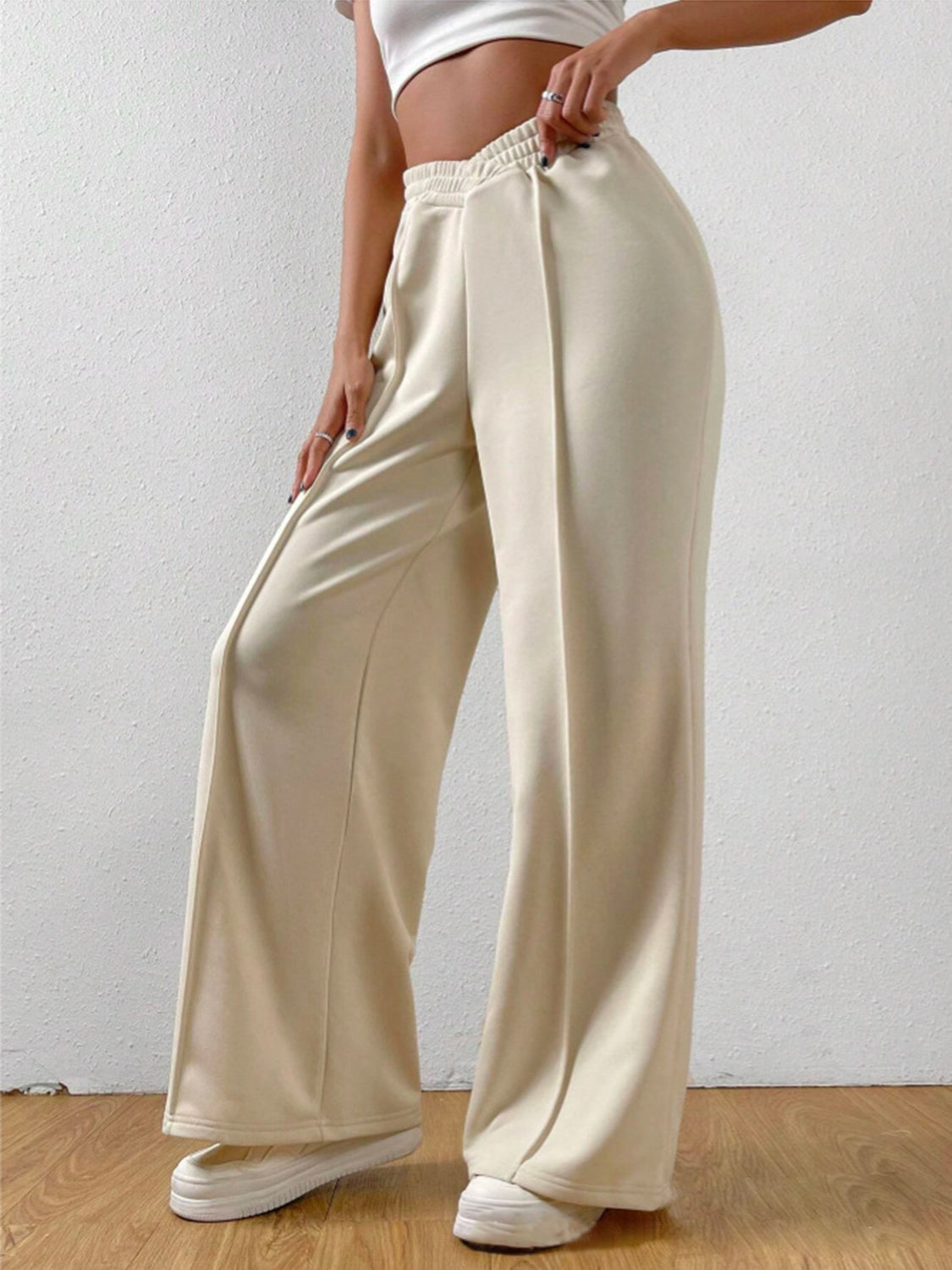 Elastic Waist Wide Leg Pants.