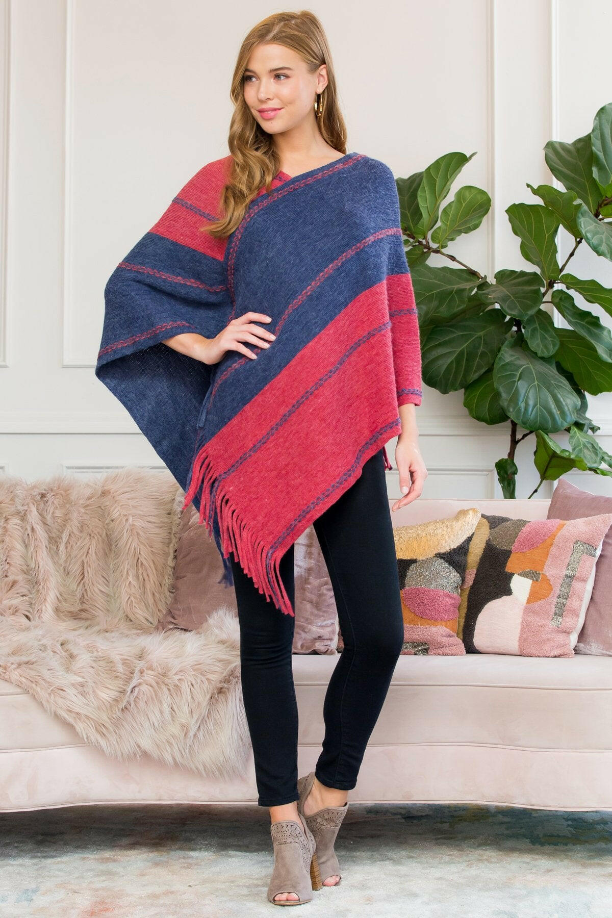 Hdf3007rdbl - Red Blue Two Tone Chain Print Fringe Poncho