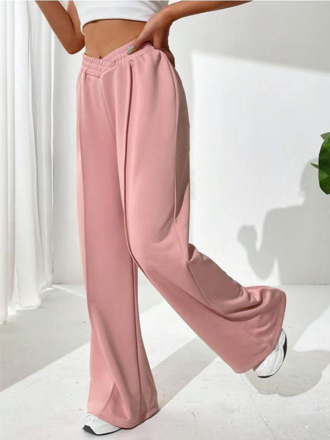 Elastic Waist Wide Leg Pants.