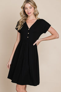 BOMBOM V-Neck Short Sleeve Dress.