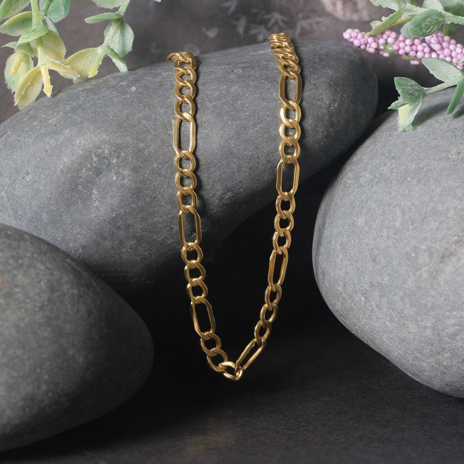 14k Yellow Gold Lite Figaro Chain (4.70 mm) - Forever in Harmony