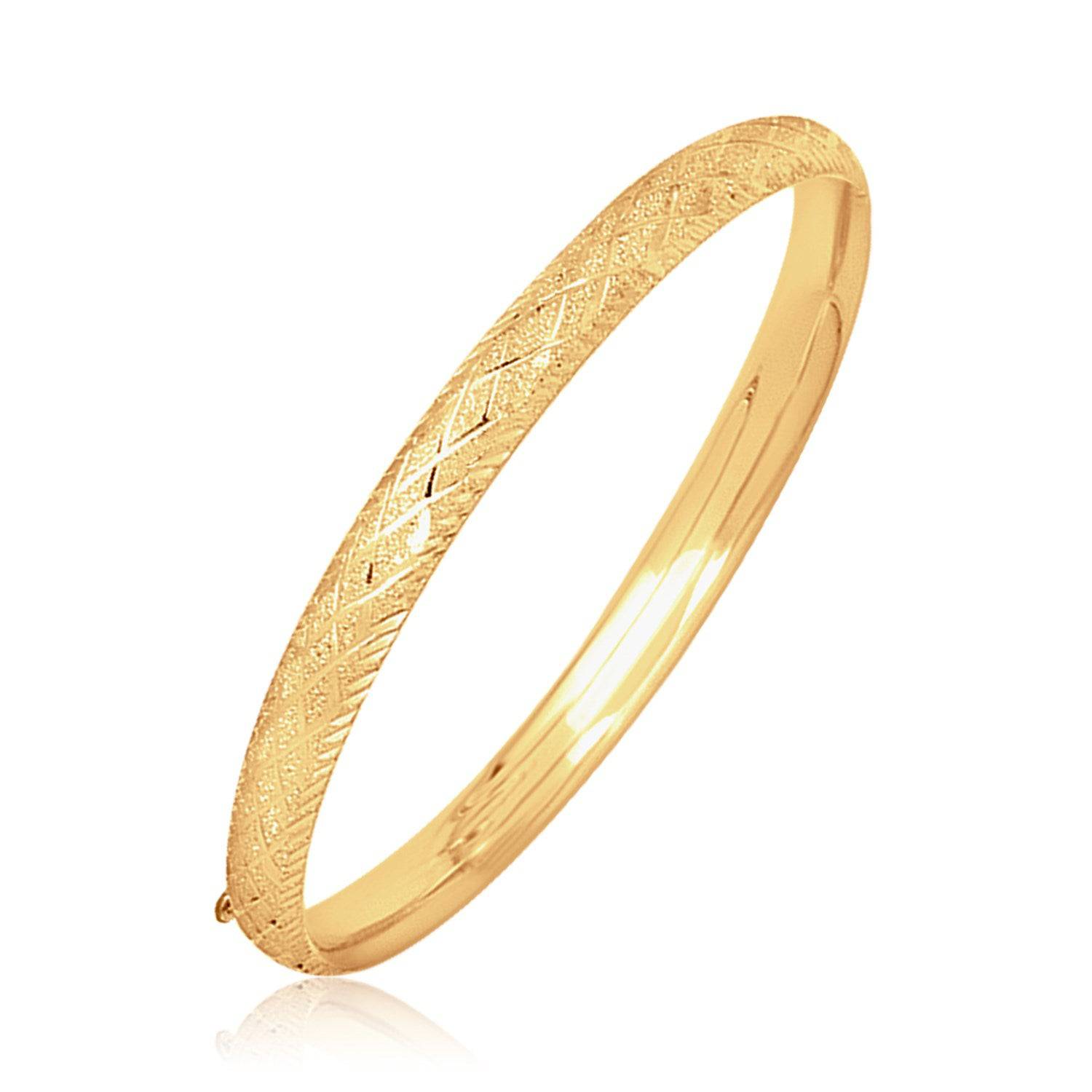 14k Yellow Gold Diamond Cut Design Dome Motif Childrens Bangle (5.50 mm) | 5.5''