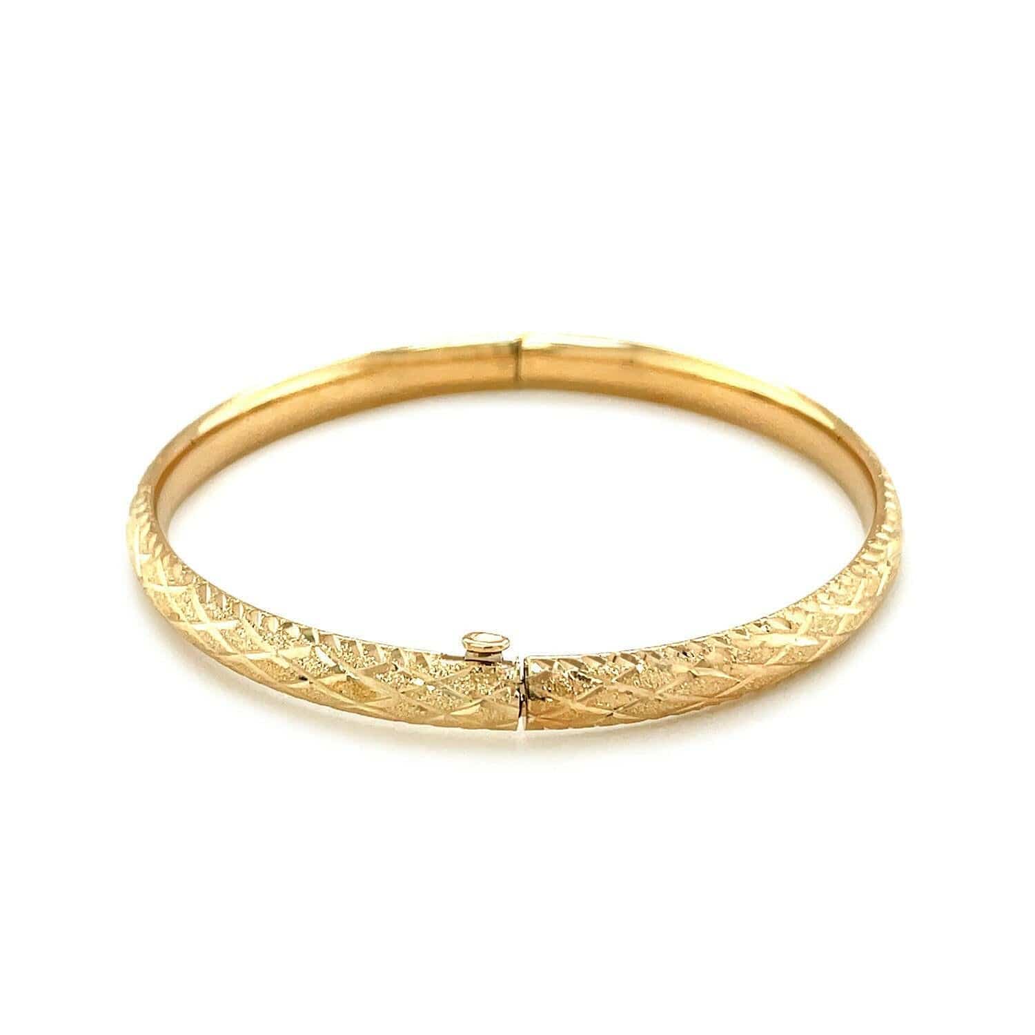 14k Yellow Gold Diamond Cut Design Dome Motif Childrens Bangle (5.50 mm) |