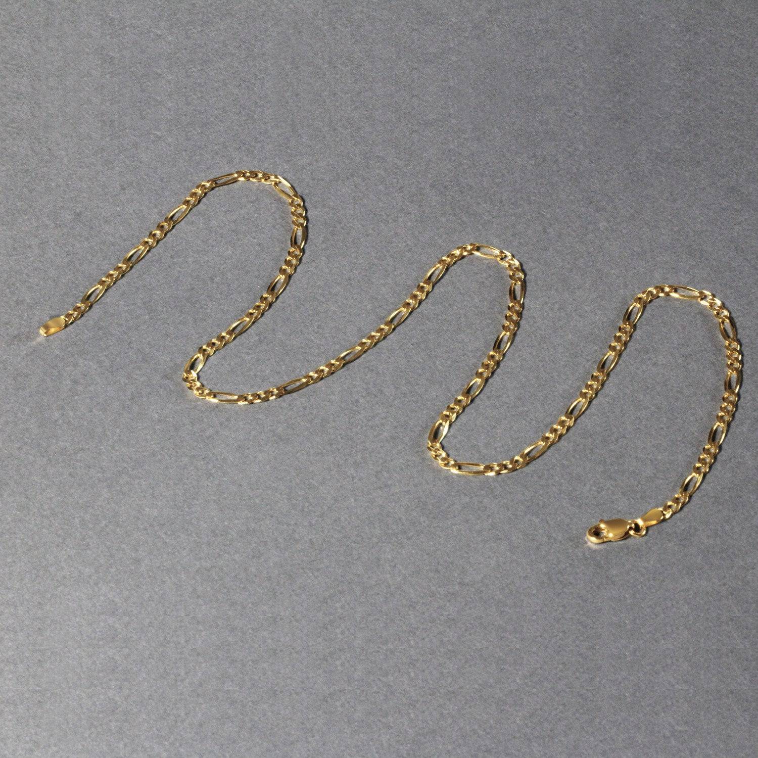 10k Yellow Gold Solid Figaro Chain (2.60 mm) - Forever in Harmony