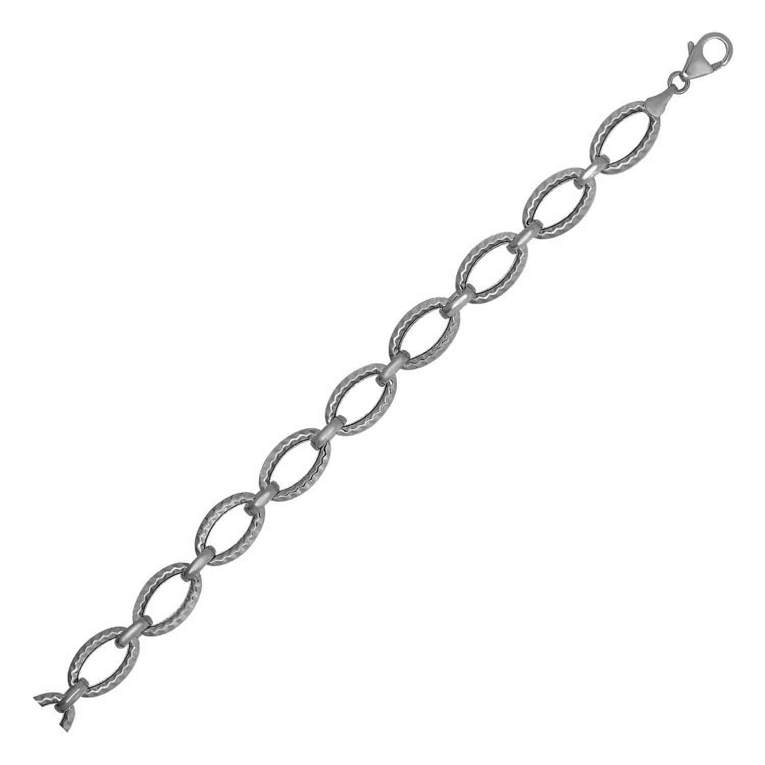 Textured Oval Link Bracelet in 14k White Gold (8.60 mm) |