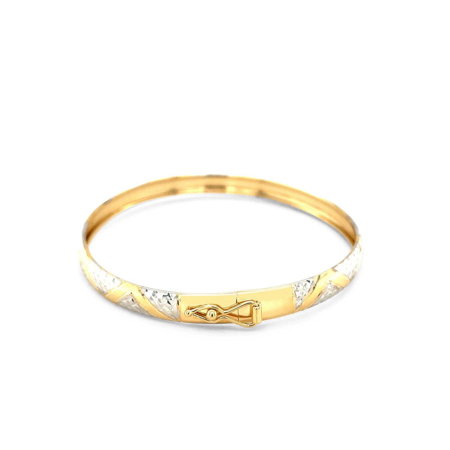 10k Two-Tone Gold Textured Zigzag Style Bangle (6.00 mm) | - Forever in Harmony