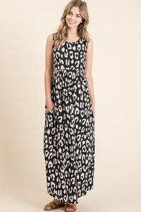 BOMBOM Leopard Maxi Dress with Pockets.