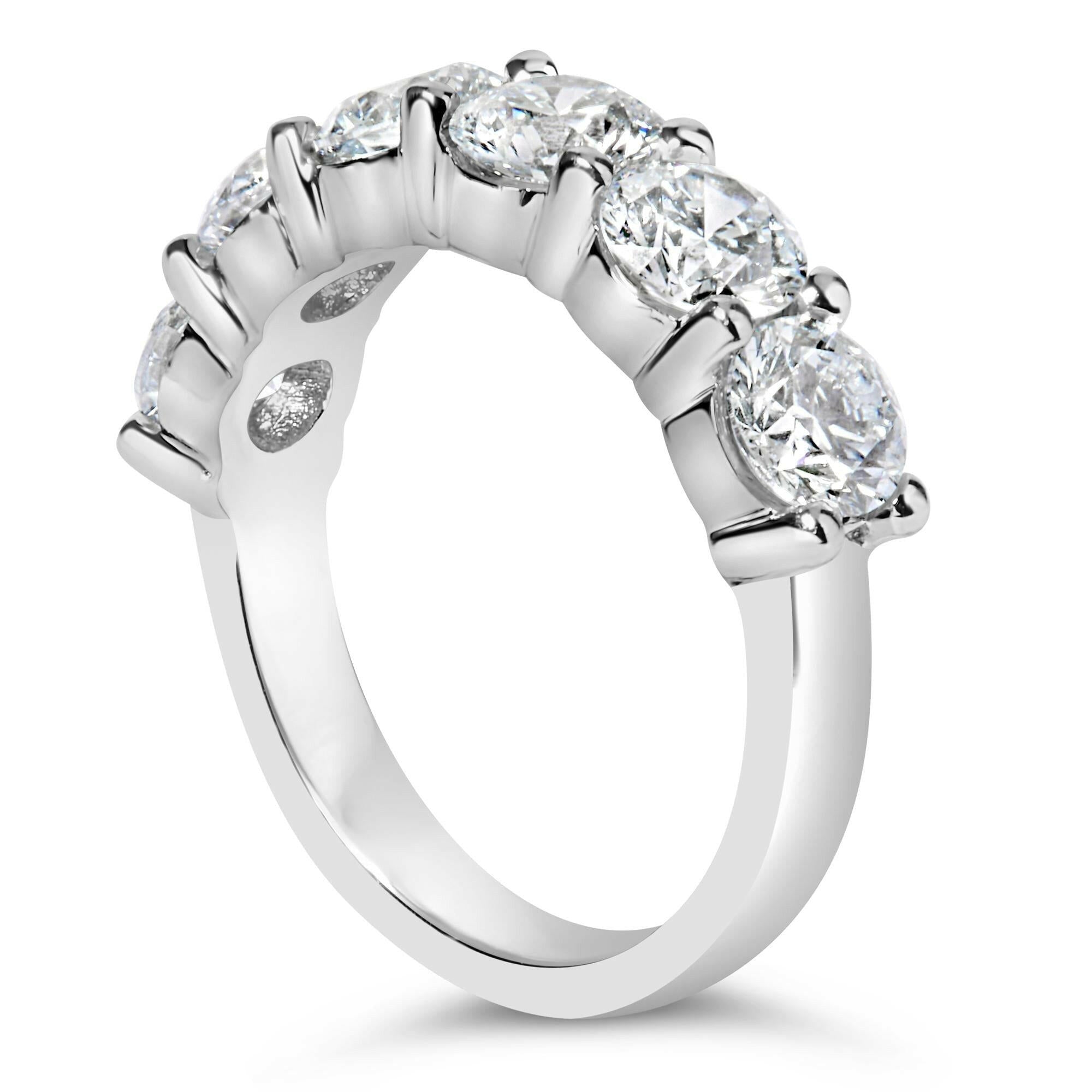 14K White Gold 3.0 Cttw Lab-Grown Diamond Shared Prong Set 6 Stone Band Ring (G-H Color, VS2-SI1 Clarity).