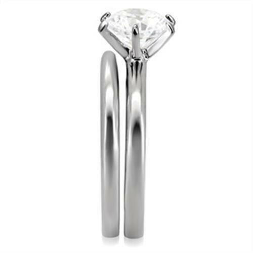 TK097 - High Polished (No Plating) Stainless Steel Ring With AAA Grade CZ  in Clear.