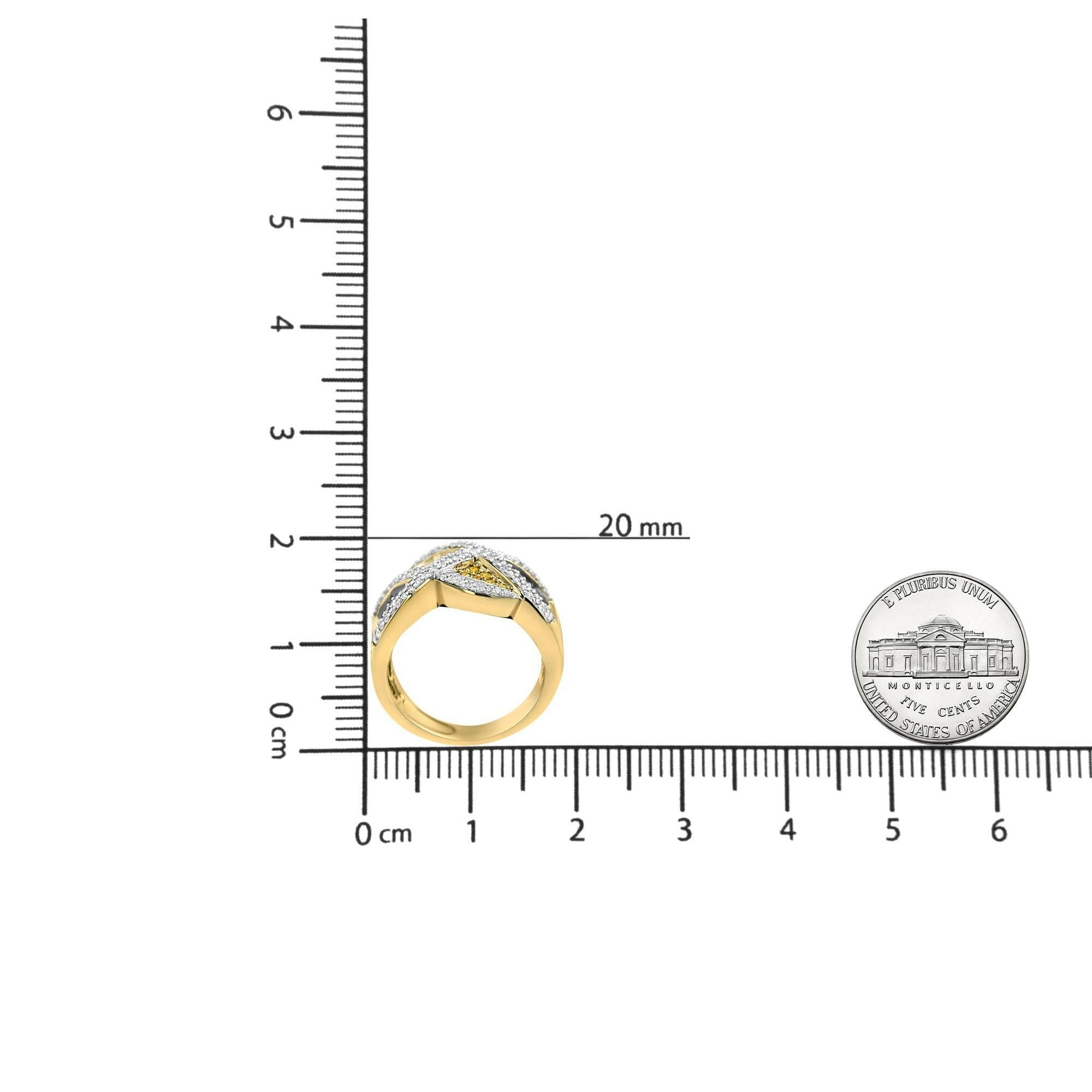 14K Yellow Gold 3/4 Cttw Champagne, Yellow and Round-Cut Diamond Ring (I-J Color, I2-I3 Clarity).