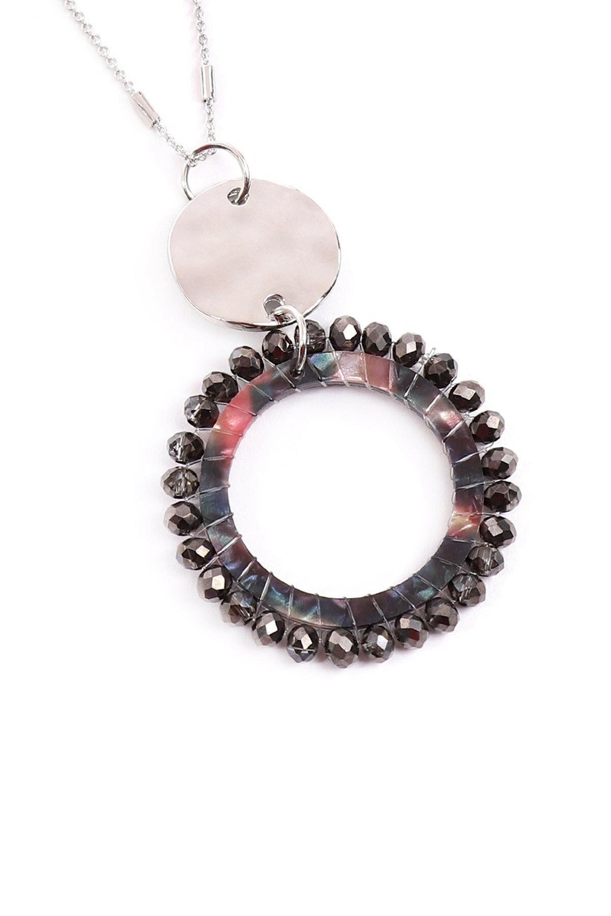 Myn1327 - Glass Beaded Hoop Pendant Necklace.